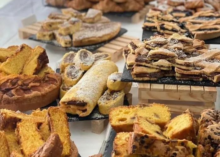 Отель 2000 Риччоне