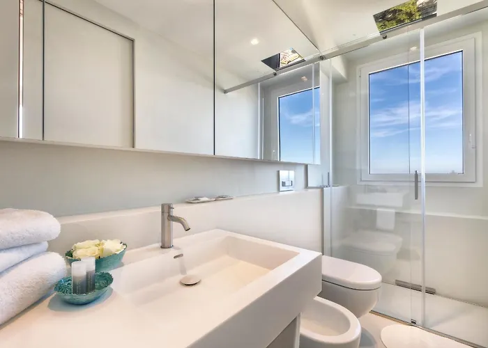 Отель 2000 Риччоне